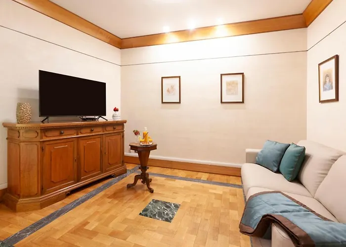 Harry\'S Bar Trevi Luxury Apartments - Sardegna