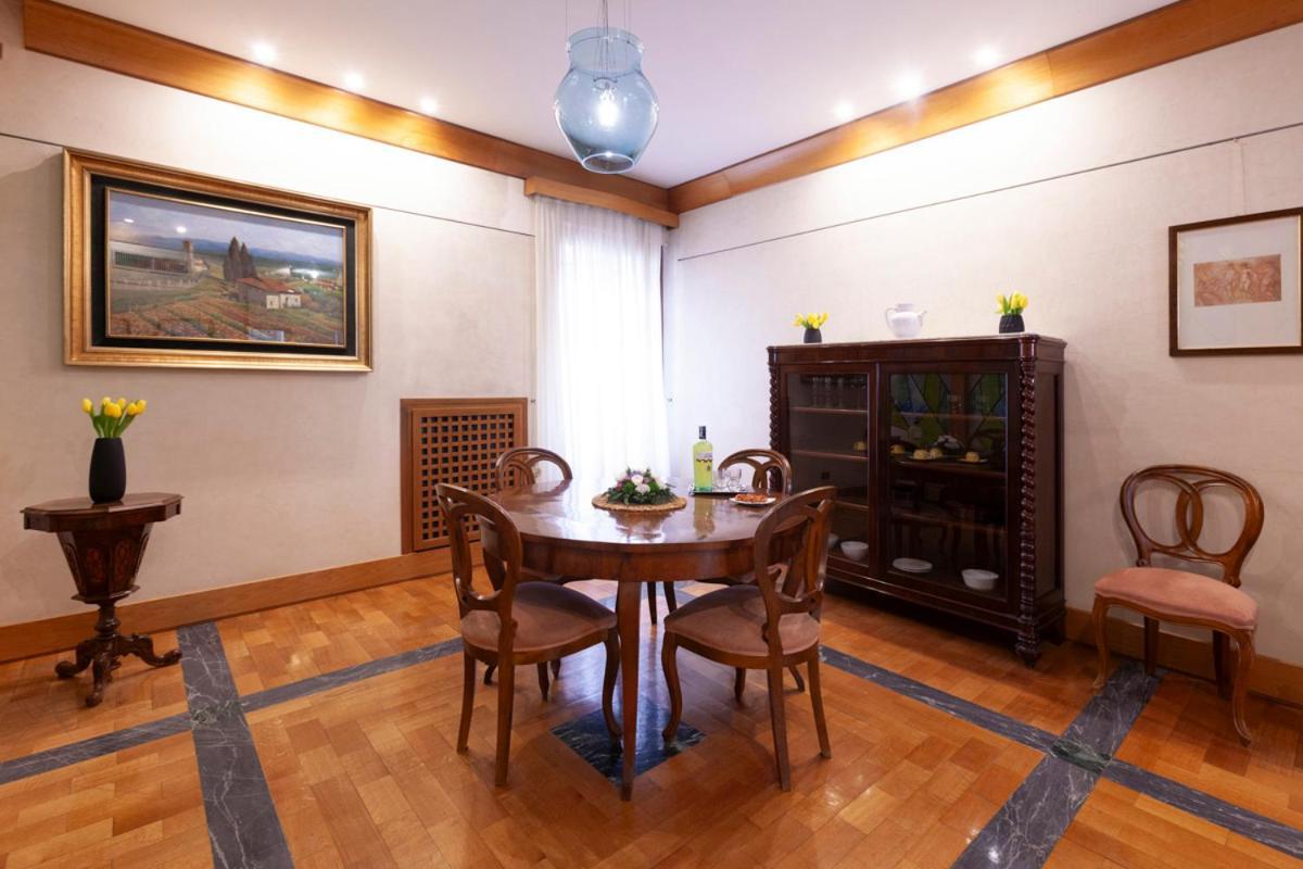 Harry's Bar Trevi Luxury - Sardegna Appartement *